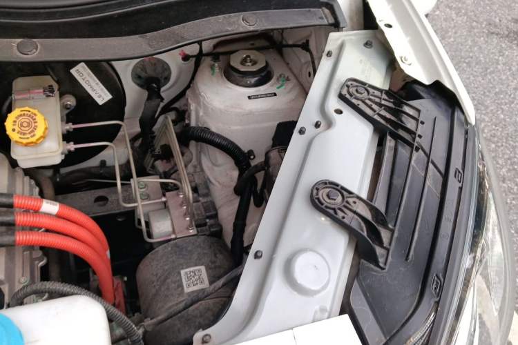 Used Leapmotor T03 2022 Hometown Jade Edition Engine Bay Left
