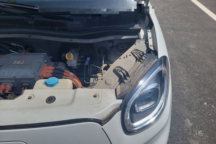 Used Leapmotor T03 2022 Crystal Edition Engine Bay Left