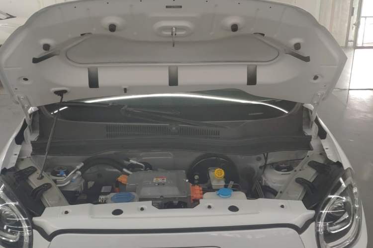 Used Leapmotor T03 2022 Glazed Edition Engine Bay