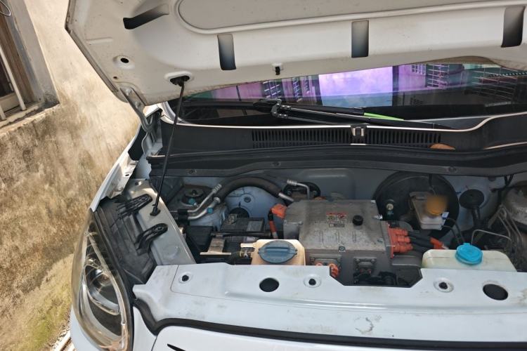 Used Leapmotor T03 2022 Hometown Jade Edition Engine Bay Right