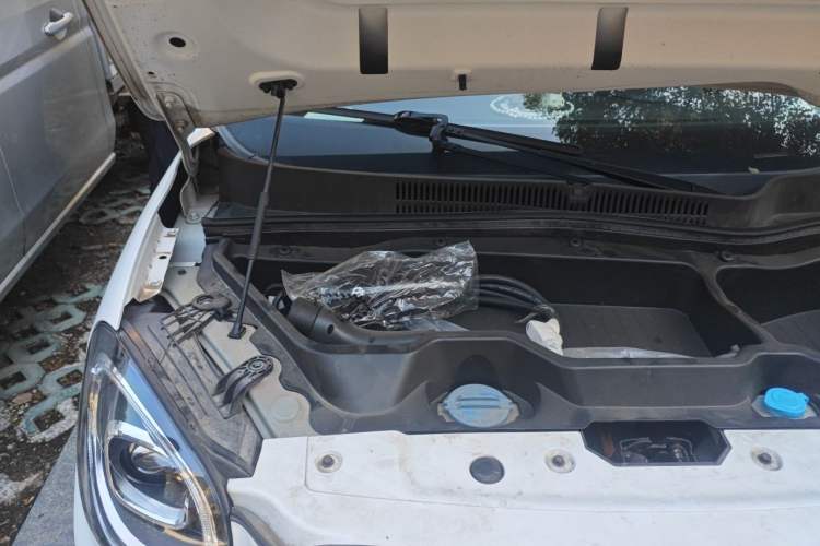 Used Leapmotor T03 2022 Crystal Edition Engine Bay Right