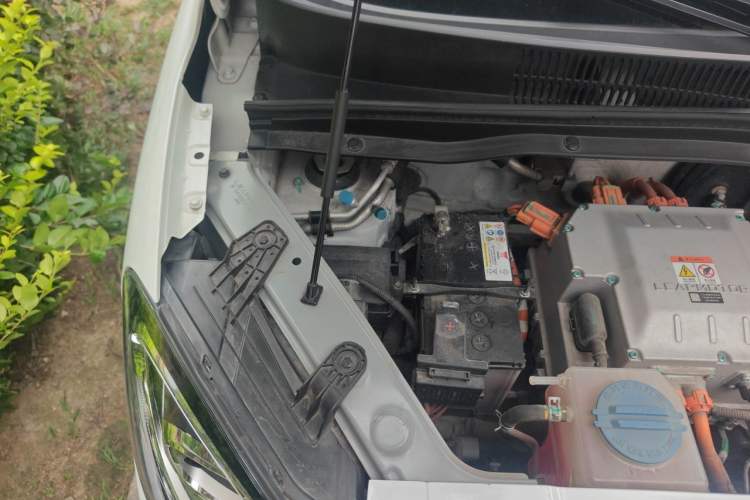Used Leapmotor T03 2022 Hometown Jade Edition Engine Bay Right