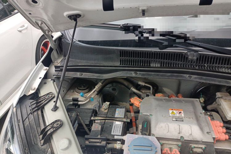Used Leapmotor T03 2022 Crystal Edition Engine Bay Right