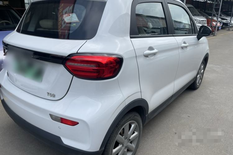 Used Leapmotor T03 2022 Glazed Edition Exterior 3
