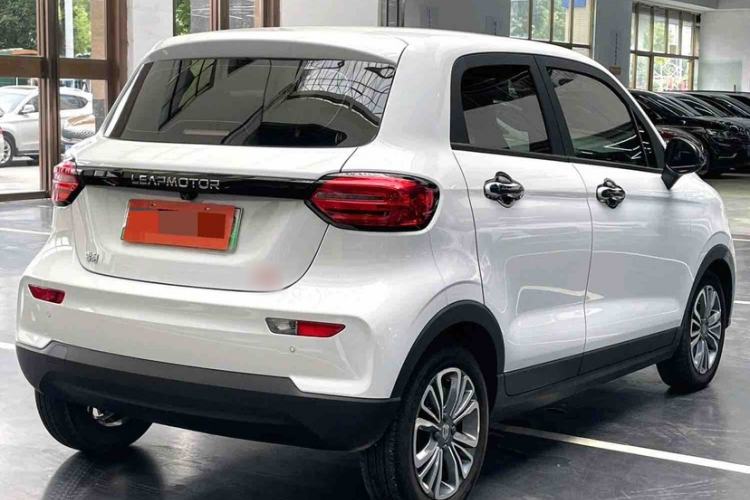 Used Leapmotor T03 2022 Glazed Edition Exterior 3
