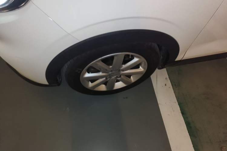 Used Leapmotor T03 2022 Crystal Edition Exterior 4