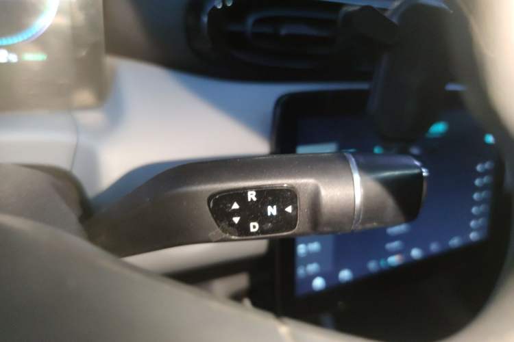 Used Leapmotor T03 2022 Hometown Jade Edition Gear Lever