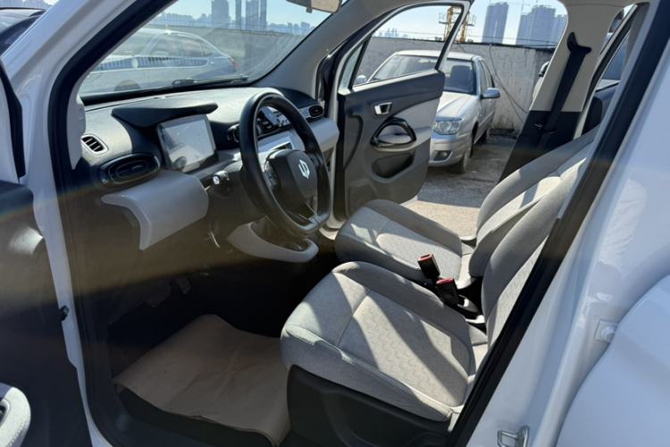 Used Leapmotor T03 2022 Glazed Edition Interior 1
