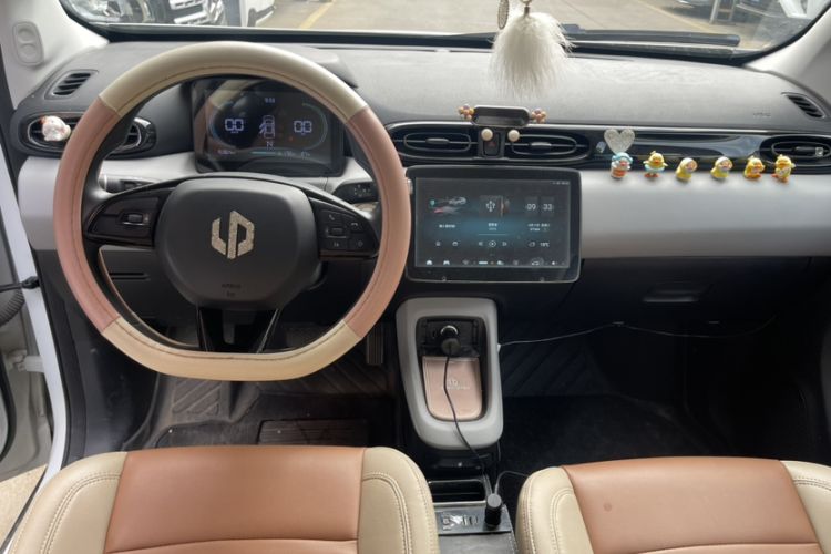 Used Leapmotor T03 2022 Glazed Edition Interior 2