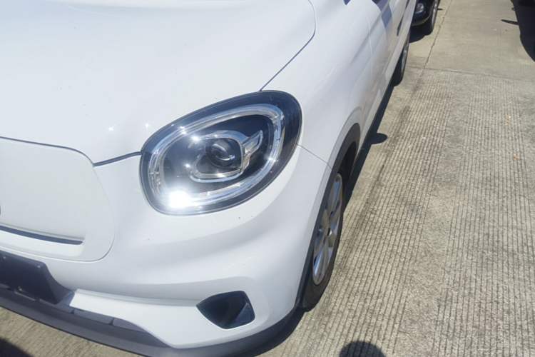 Used Leapmotor T03 2022 Hometown Jade Edition Left Front Headlight