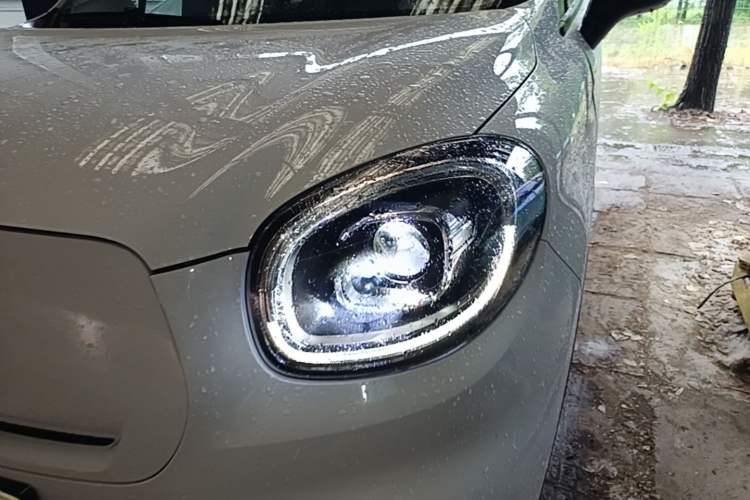 Used Leapmotor T03 2022 Hometown Jade Edition Left Front Headlight