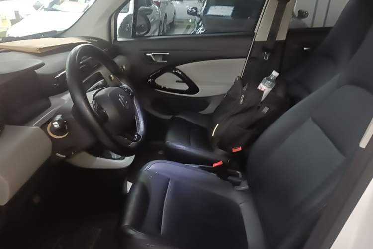 Used Leapmotor T03 2022 Hometown Jade Edition Left Front Seat