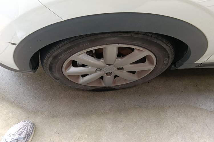 Used Leapmotor T03 2022 Hometown Jade Edition Left Front Wheel Hub