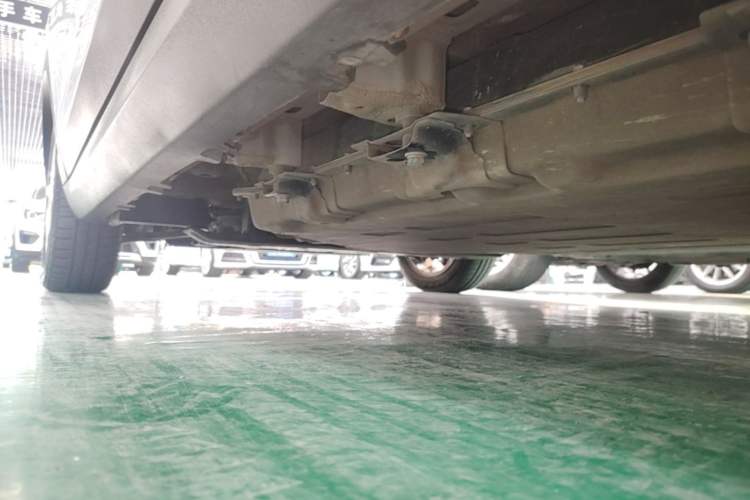 Used Leapmotor T03 2022 Crystal Edition Left Side Sill