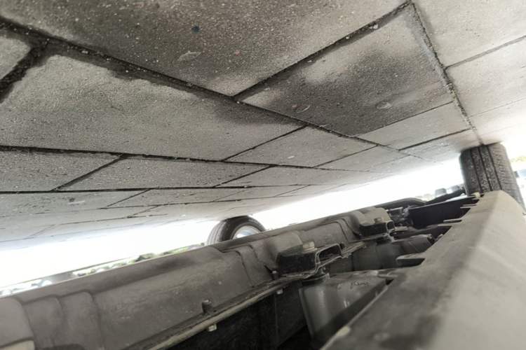 Used Leapmotor T03 2022 Star Diamond Edition Left Side Sill