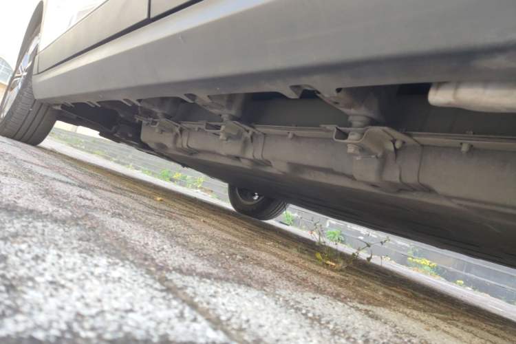 Used Leapmotor T03 2022 Star Diamond Edition Left Side Sill