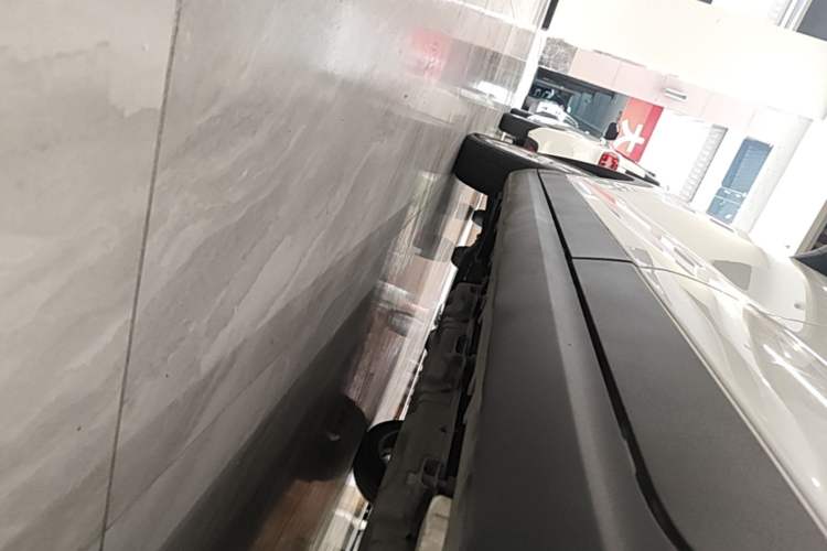 Used Leapmotor T03 2022 Glazed Edition Left Side Sill