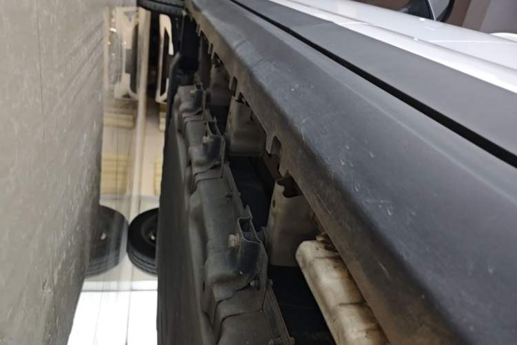 Used Leapmotor T03 2022 Agate Edition Left Side Sill