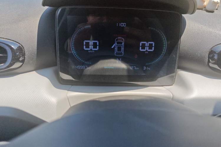 Used Leapmotor T03 2022 Agate Edition Odometer Close Up