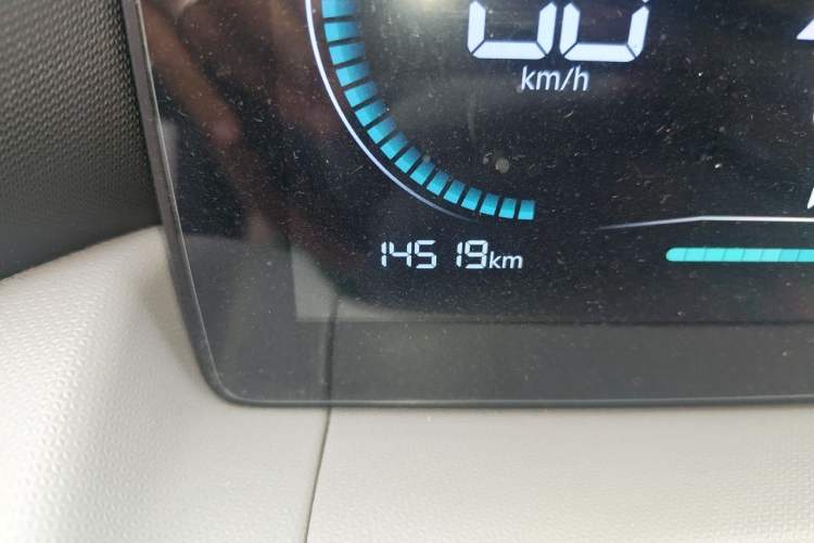 Used Leapmotor T03 2022 Glazed Edition Odometer Close Up