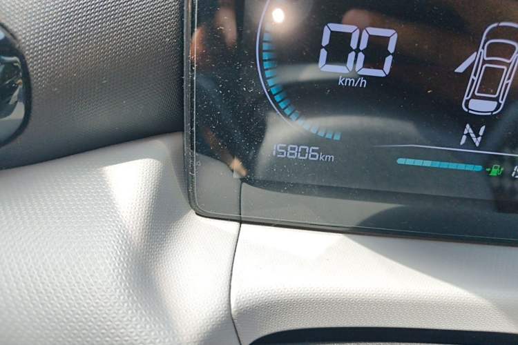 Used Leapmotor T03 2022 Crystal Edition Odometer Close Up