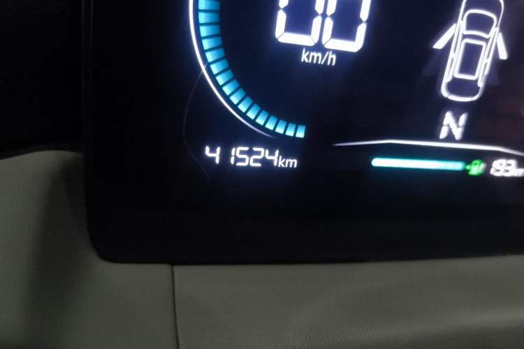 Used Leapmotor T03 2022 Glazed Edition Odometer Close Up