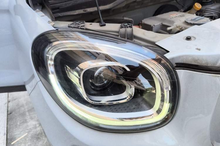 Used Leapmotor T03 2022 YAOJIN Edition Right Front Headlight
