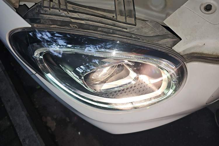 Used Leapmotor T03 2022 Agate Edition Right Front Headlight