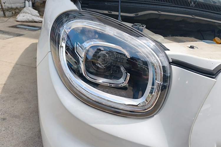 Used Leapmotor T03 2022 Crystal Edition Right Front Headlight