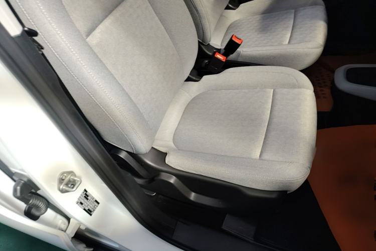 Used Leapmotor T03 2022 Crystal Edition Right Front Seat