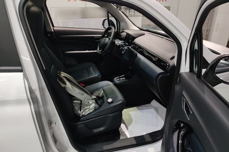 Used Leapmotor T03 2022 Crystal Edition Right Front Seat