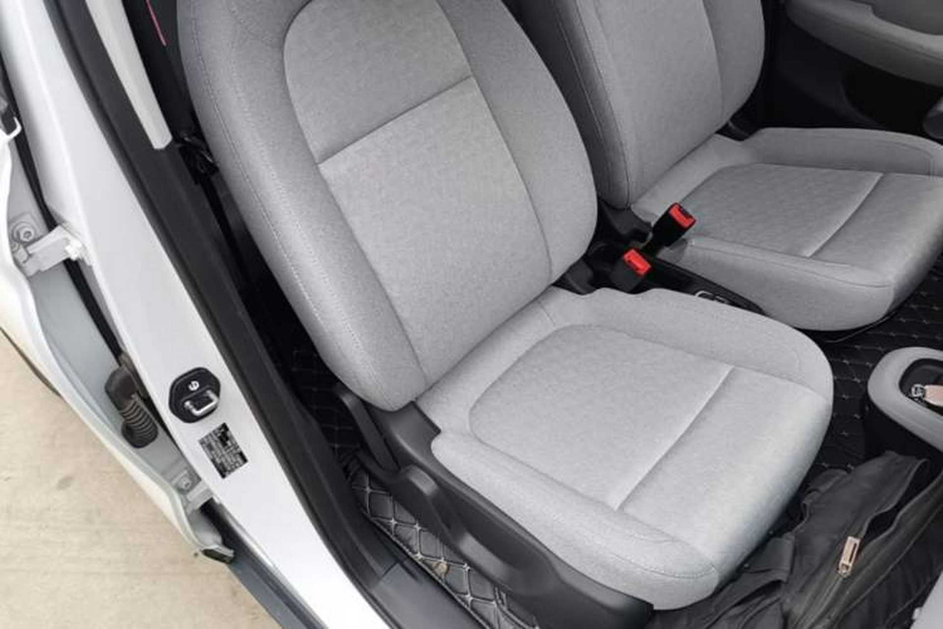 Used Leapmotor T03 2022 Crystal Edition Right Front Seat