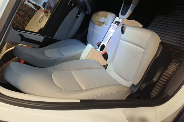 Used Leapmotor T03 2022 Crystal Edition Right Front Seat