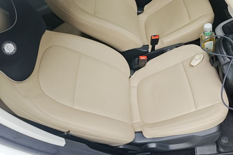 Used Leapmotor T03 2022 Crystal Edition Right Front Seat