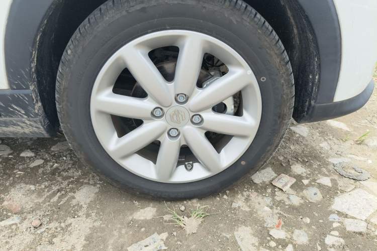 Used Leapmotor T03 2022 Agate Edition Right Front Wheel Hub
