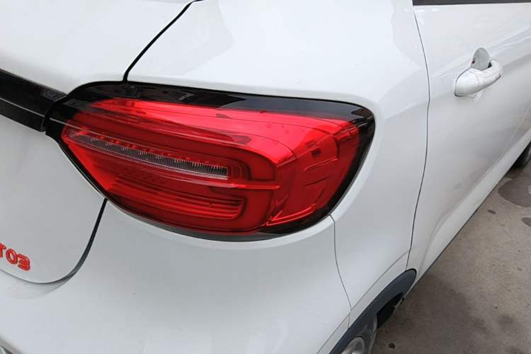Used Leapmotor T03 2022 Hometown Jade Edition Right Rear Taillight