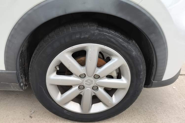 Used Leapmotor T03 2022 Glazed Edition Right Rear Wheel Hub