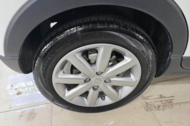 Used Leapmotor T03 2022 Hometown Jade Edition Right Rear Wheel Hub