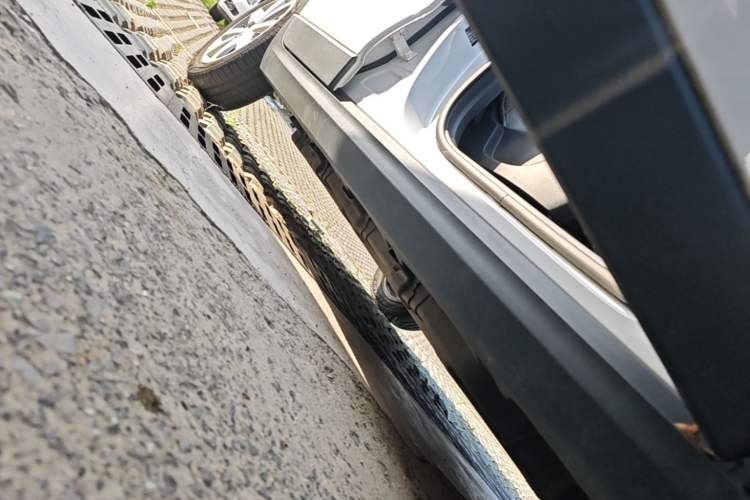 Used Leapmotor T03 2022 Crystal Edition Right Side Sill