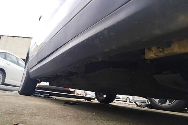 Used Leapmotor T03 2022 Hometown Jade Edition Right Side Sill