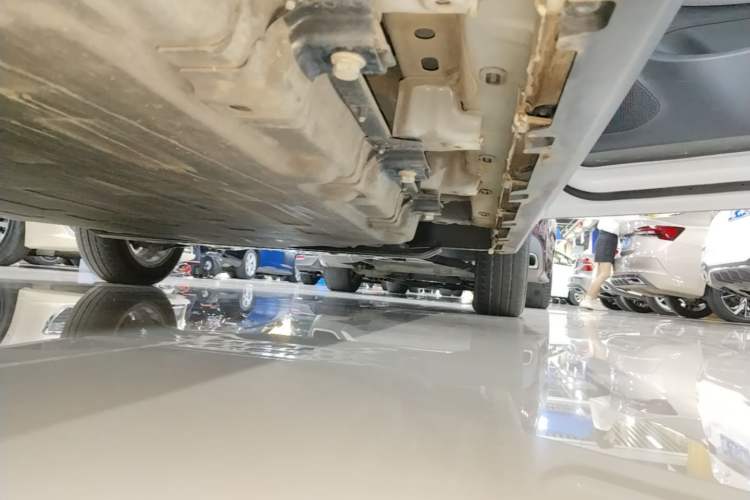 Used Leapmotor T03 2022 Agate Edition Right Side Sill
