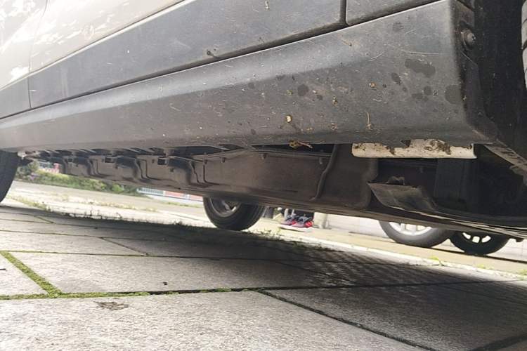 Used Leapmotor T03 2022 Glazed Edition Right Side Sill