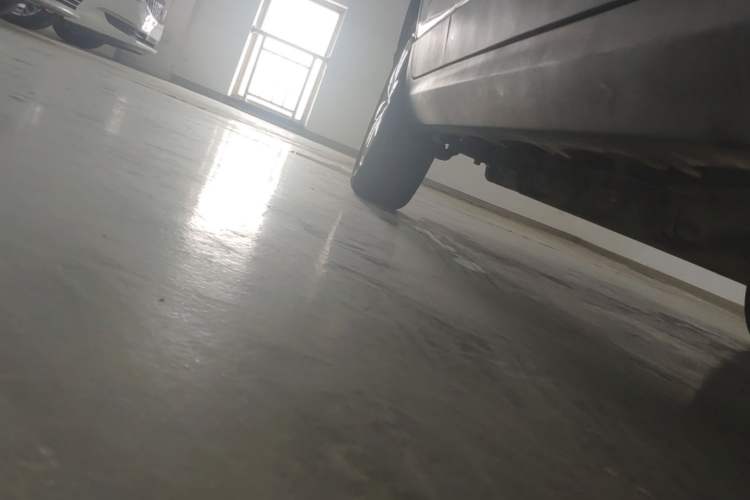 Used Leapmotor T03 2022 Glazed Edition Right Side Sill