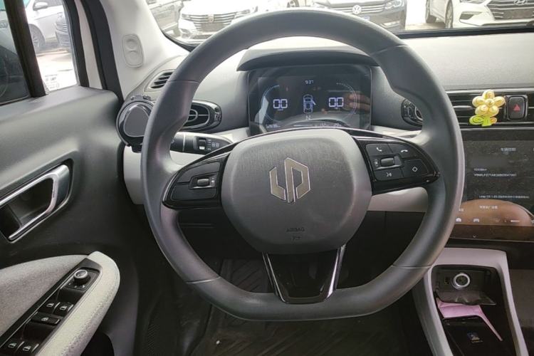 Used Leapmotor T03 2022 Crystal Edition Steering Wheel