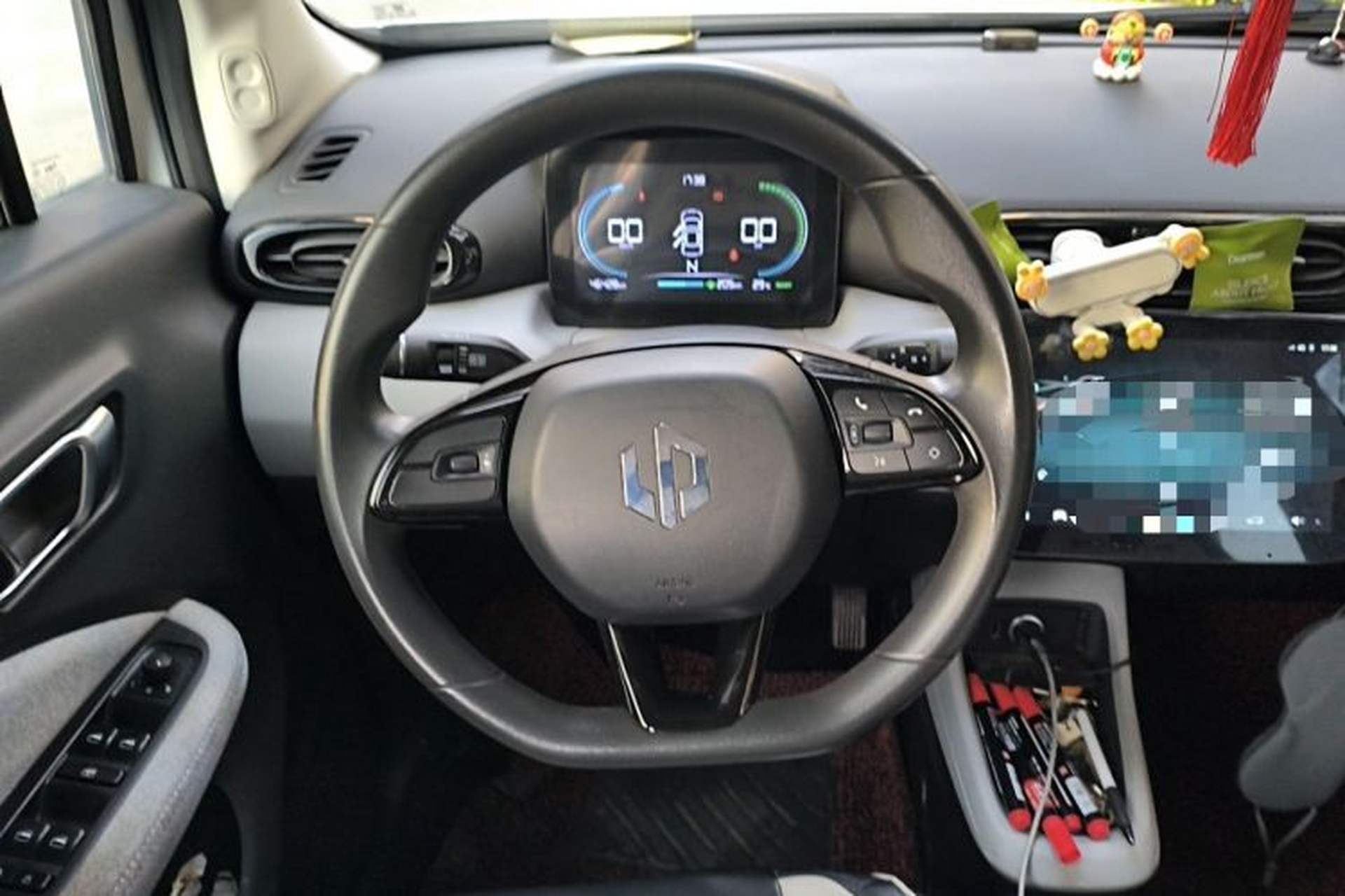 Used Leapmotor T03 2022 Crystal Edition Steering Wheel