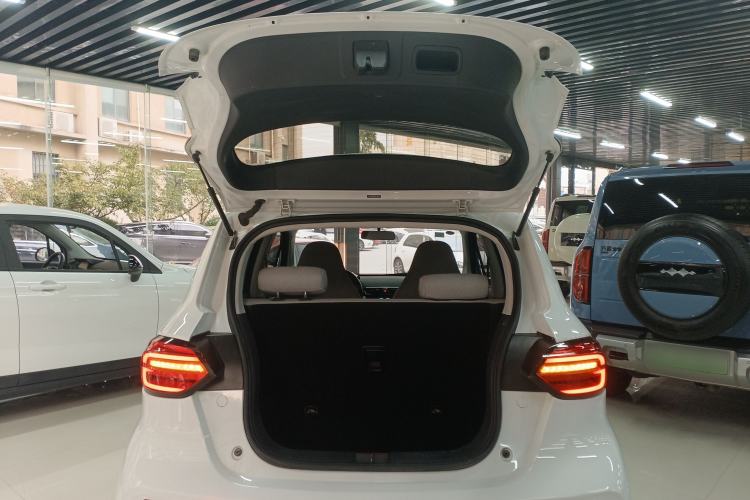 Used Leapmotor T03 2022 Agate Edition Trunk