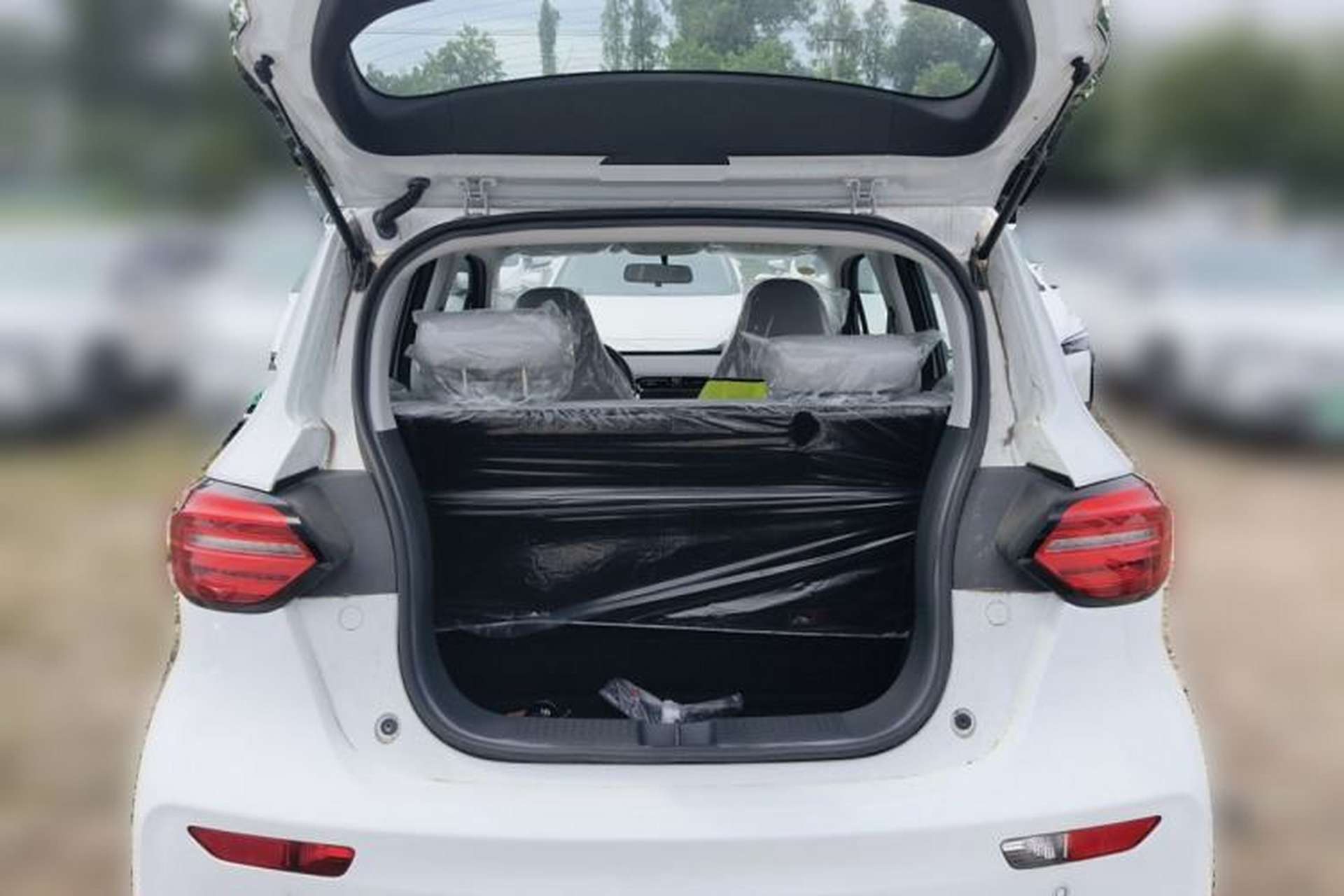Used Leapmotor T03 2022 Agate Edition Trunk
