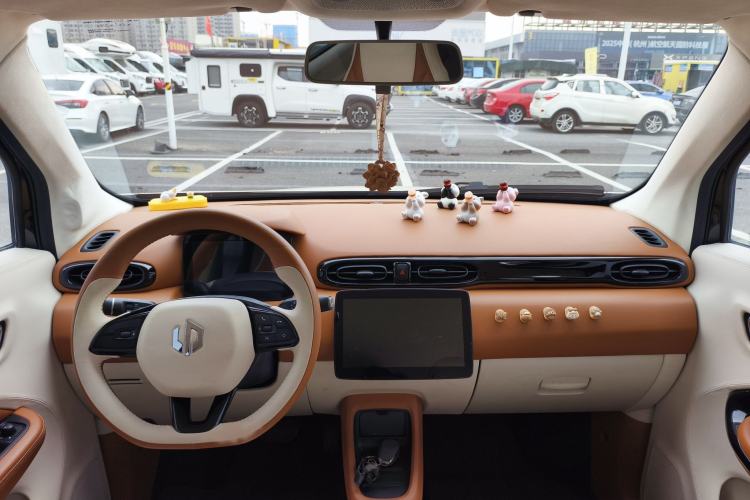 Used Leapmotor T03 2022 Hometown Jade Edition Interior 7
