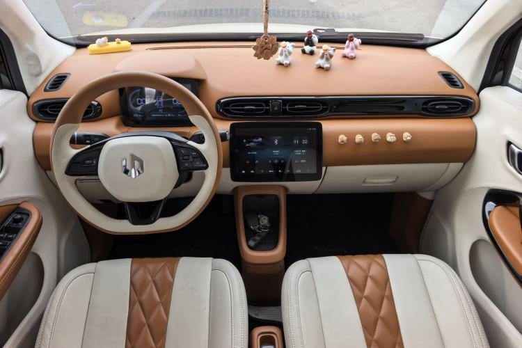 Used Leapmotor T03 2022 Hometown Jade Edition Interior 8