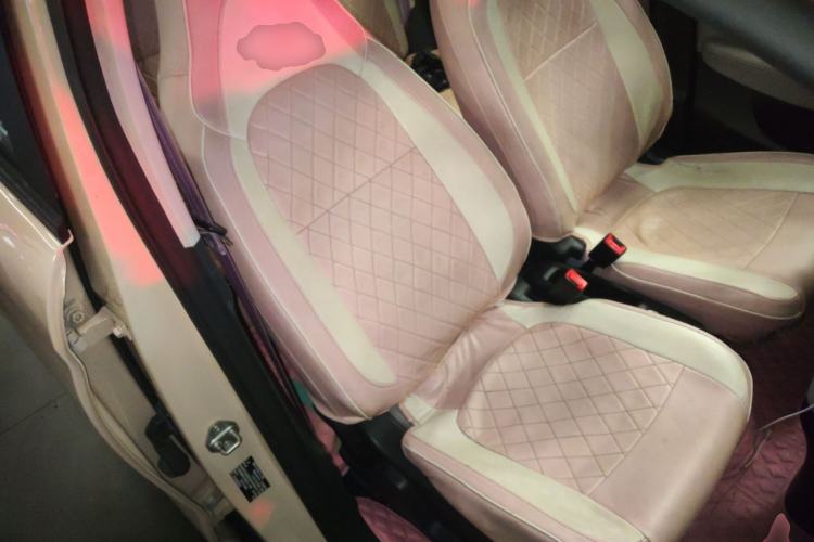Used Leapmotor T03 2022 Amber Edition Right Front Seat